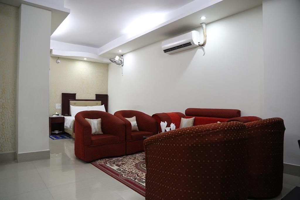 Hotel City Plaza Jessore Exteriör bild